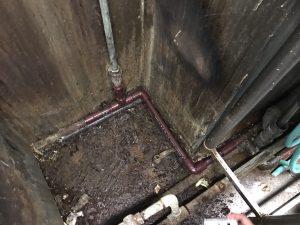 漏水.net | rousui.net | 東京の漏水調査 | 切り離した給湯管を新しく改修
