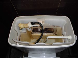 漏水.net | rousui.net | 男女トイレ便器タンクのボールタップ調査-4